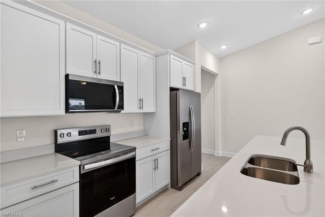 1220 SW 28th ST, Cape Coral, FL 33914