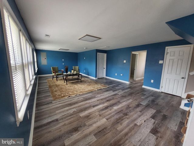 208 PELHAM RD S, Voorhees, NJ 08043