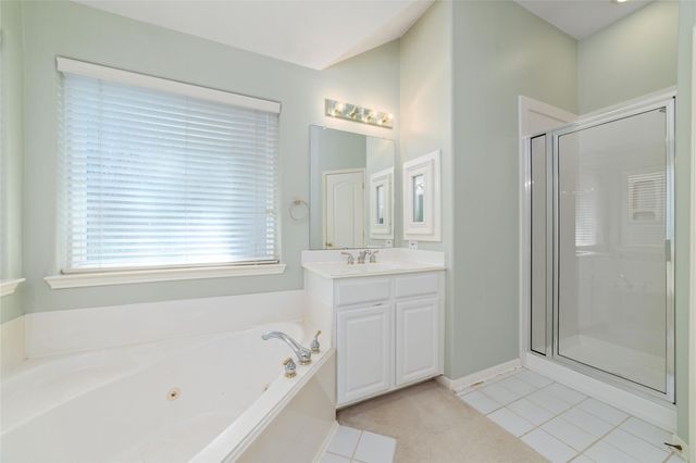 930 Arbor Pine Drive, Tomball, TX 77375