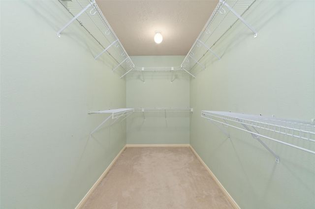 930 Arbor Pine Drive, Tomball, TX 77375