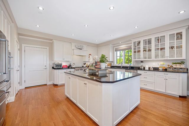 5050 Bella Vista Cir, Foresthill, CA 95631