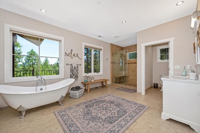 5050 Bella Vista Cir, Foresthill, CA 95631