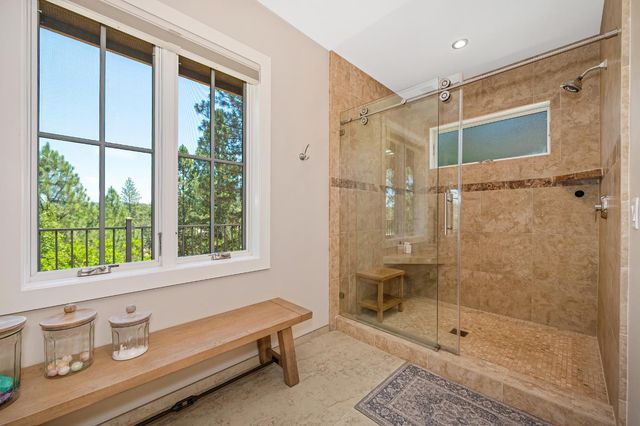 5050 Bella Vista Cir, Foresthill, CA 95631