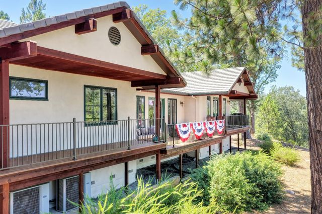 5050 Bella Vista Cir, Foresthill, CA 95631