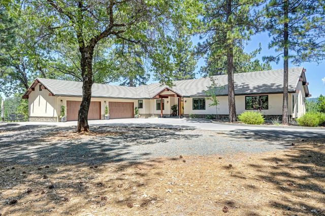 5050 Bella Vista Cir, Foresthill, CA 95631
