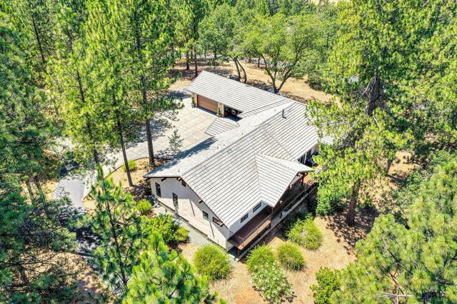 5050 Bella Vista Cir, Foresthill, CA 95631