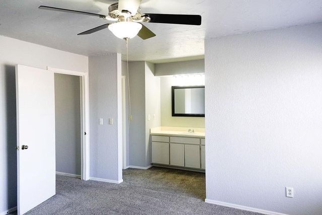 412 Abilene Avenue, Edmond, OK 73003