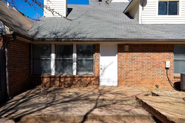 412 Abilene Avenue, Edmond, OK 73003