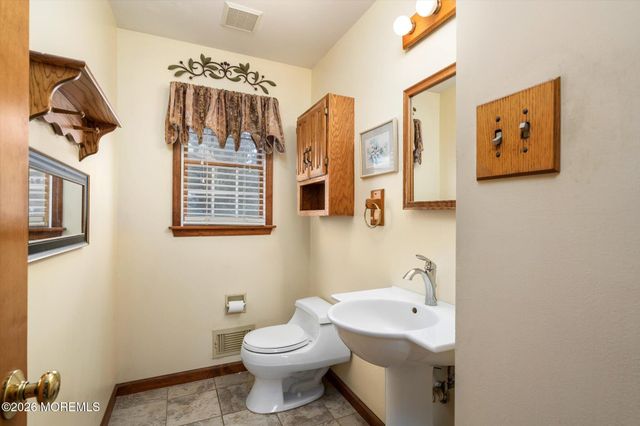 130 Hopkins Road, New Egypt, NJ 08533