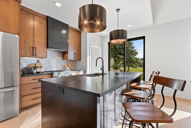 435 RIVERVIEW RIDGE PLACE, Combined Locks, WI 54113