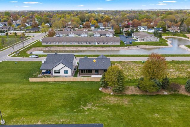 435 RIVERVIEW RIDGE PLACE, Combined Locks, WI 54113