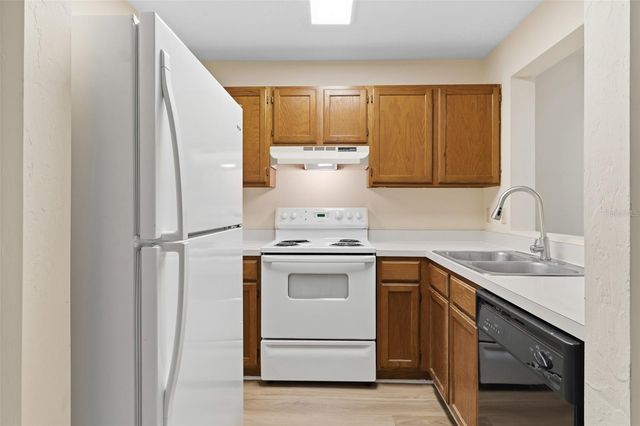 4526 SW 44TH LANE 4526, Gainesville, FL 32608