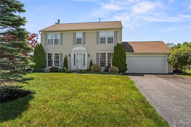 6840 Kimberly Drive, Lockport Town, NY 14094