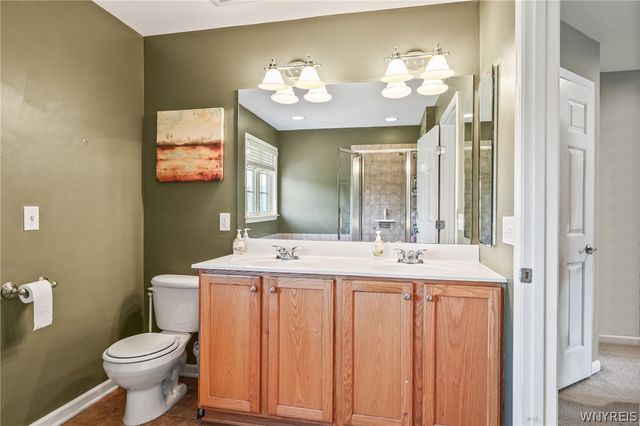 6840 Kimberly Drive, Lockport Town, NY 14094