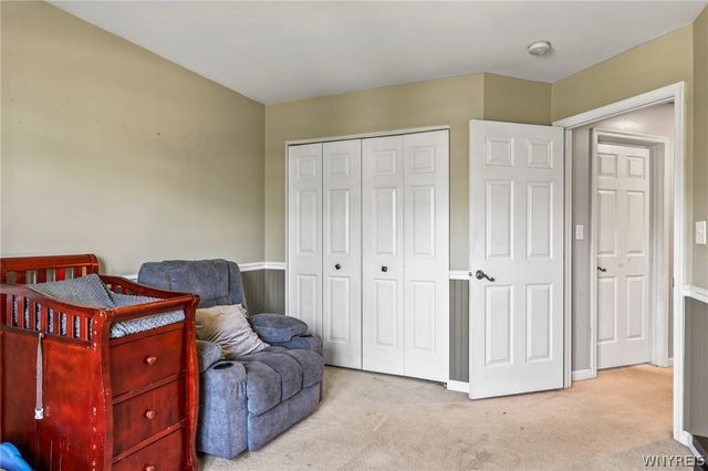 6840 Kimberly Drive, Lockport Town, NY 14094