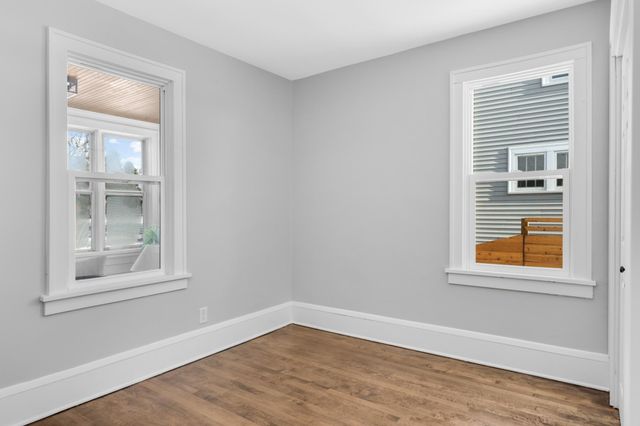 1660 James Avenue, Saint Paul, MN 55105