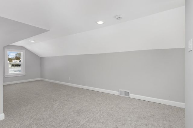 1660 James Avenue, Saint Paul, MN 55105