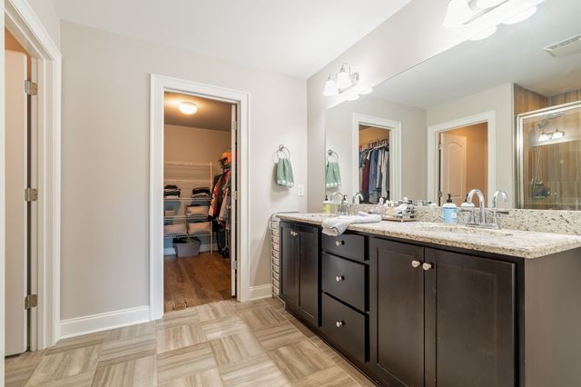 2361 Somerset Valley Dr, Antioch, TN 37013