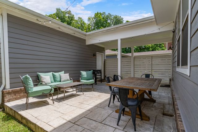 2361 Somerset Valley Dr, Antioch, TN 37013