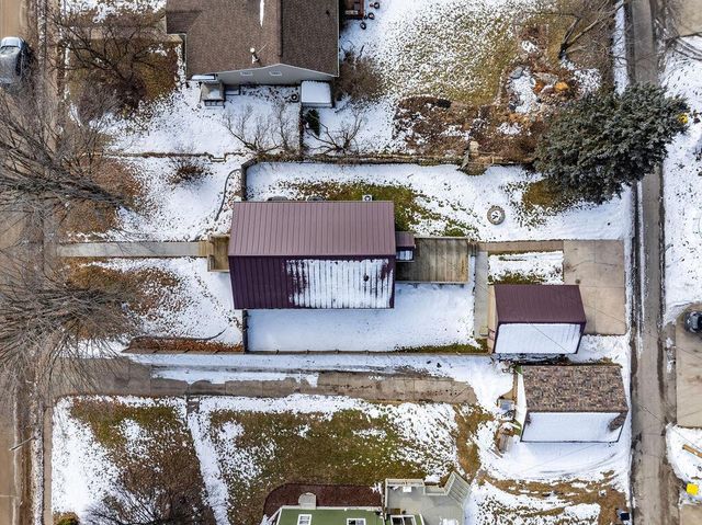412 Long Coulee ROAD, Holmen, WI 54636