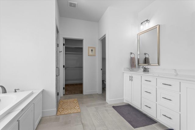 1212 N Fulton Avenue, Lubbock, TX 79416