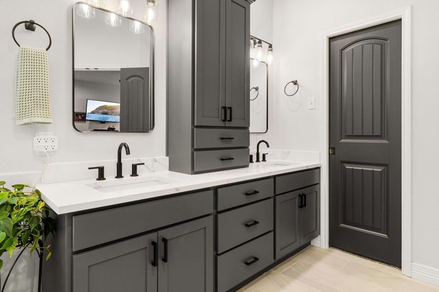 453 Southcreek Park, Livingston, TX 77351