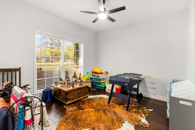 453 Southcreek Park, Livingston, TX 77351