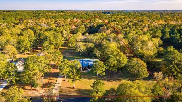 453 Southcreek Park, Livingston, TX 77351