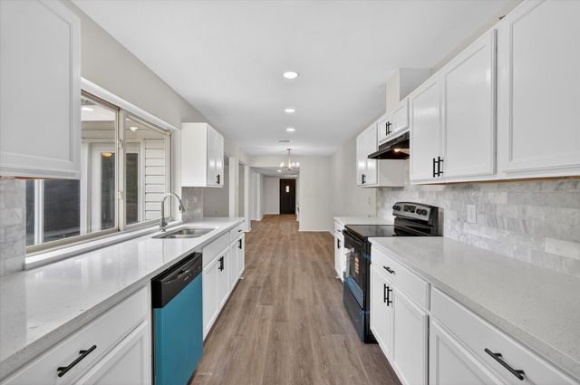 2106 Butterfield Trail, Grand Prairie, TX 75052