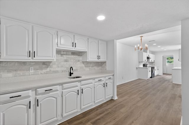 2106 Butterfield Trail, Grand Prairie, TX 75052