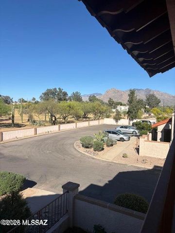 2284 W Paseo Cielo, Tucson, AZ 85742