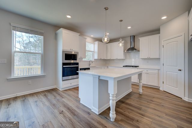 2464 Dixon Place, Lawrenceville, GA 30045