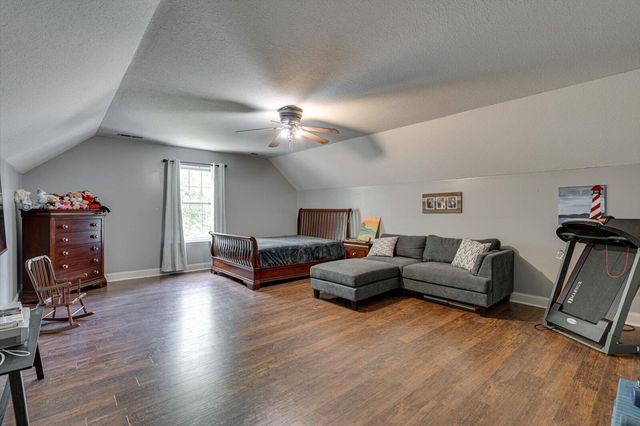 2800 Back Valley Road, Trenton, GA 30752