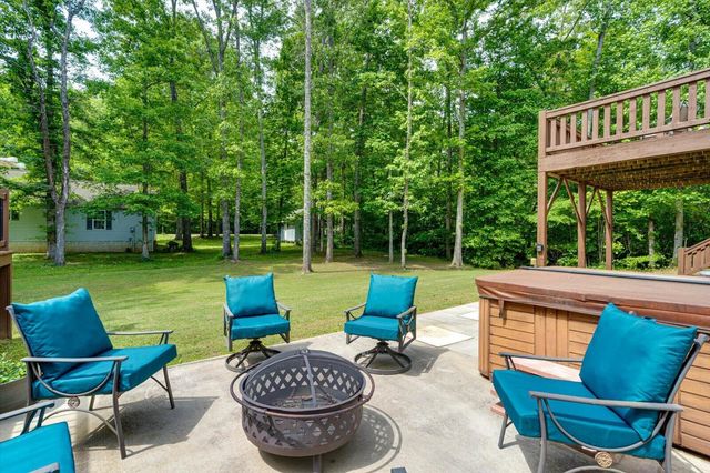 2800 Back Valley Road, Trenton, GA 30752