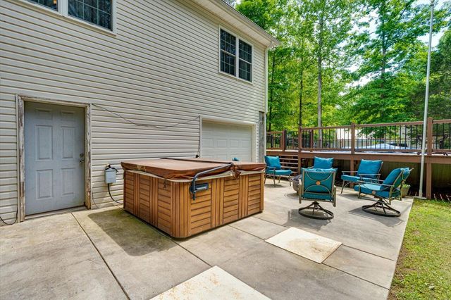 2800 Back Valley Road, Trenton, GA 30752