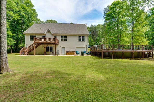 2800 Back Valley Road, Trenton, GA 30752