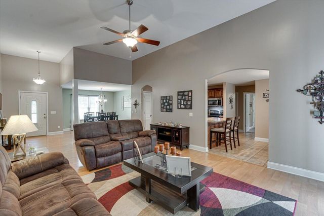 2800 Back Valley Road, Trenton, GA 30752