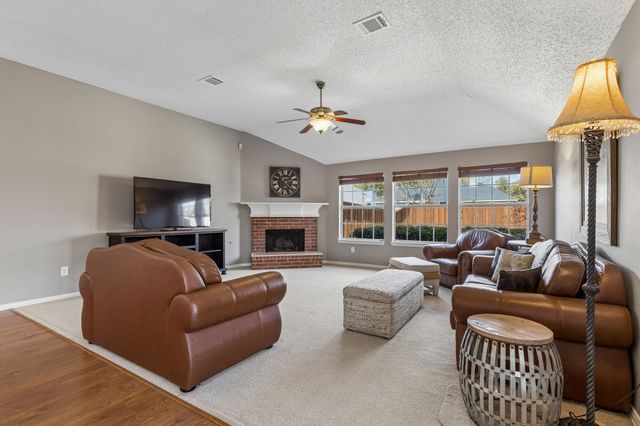 1217 Longhorn Drive, Lewisville, TX 75067