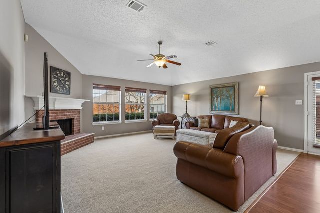 1217 Longhorn Drive, Lewisville, TX 75067