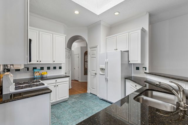 1217 Longhorn Drive, Lewisville, TX 75067