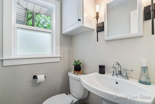 4930 Poinsettia Avenue Se, City Of Kentwood, MI 49508