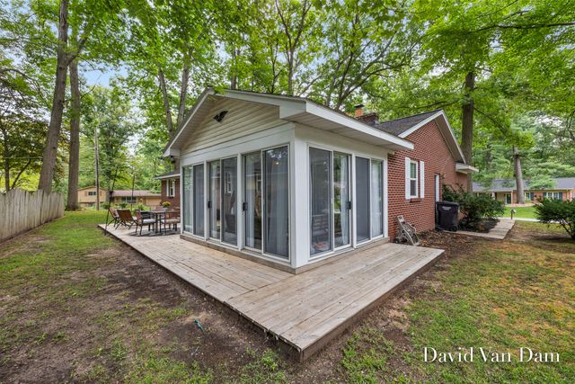 4930 Poinsettia Avenue Se, City Of Kentwood, MI 49508