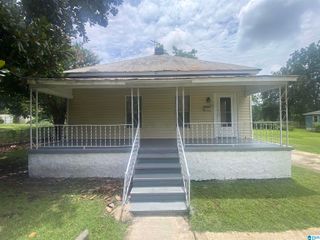 323 3RD STREET, Birmingham, AL 35214