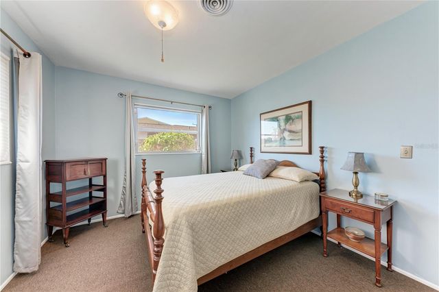 563 OXFORD DRIVE, Venice, FL 34293