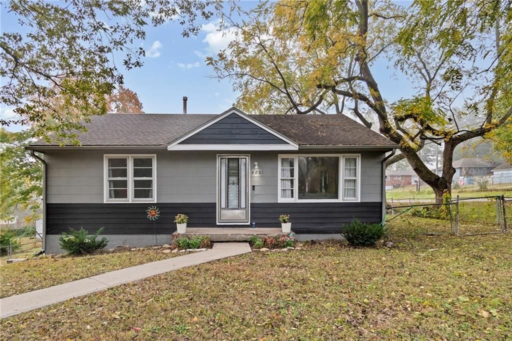 4801 NE 46th Terrace, Kansas City, MO 64117