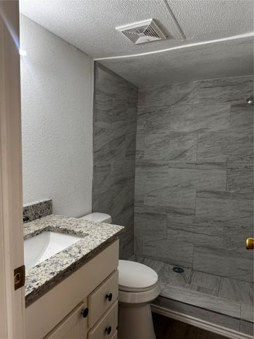 1101 County Road 2405, Kemp, TX 75143