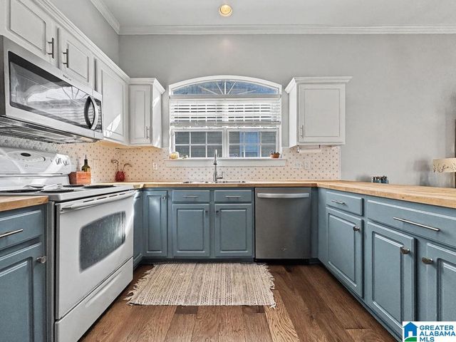 6245 S CLUBVIEW CIRCLE, Bessemer, AL 35022