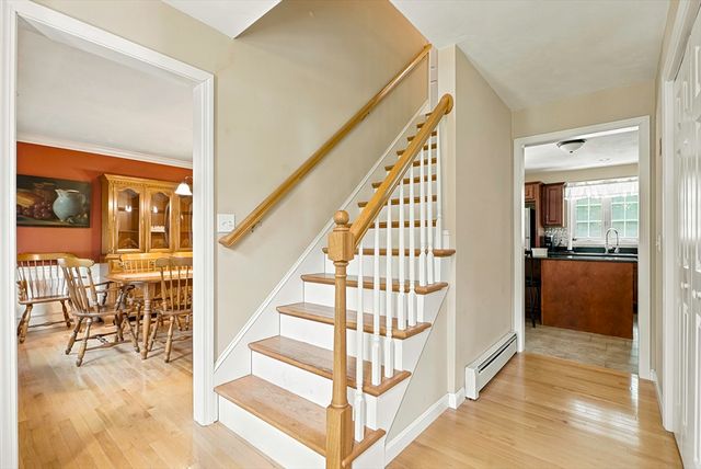 2 Madisyn Ave, Rutland, MA 01543