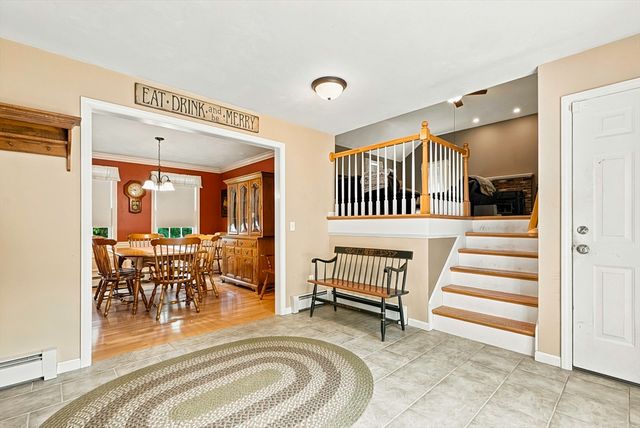 2 Madisyn Ave, Rutland, MA 01543