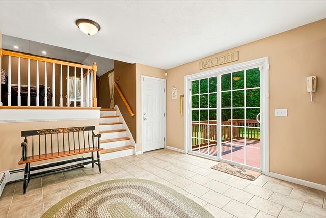 2 Madisyn Ave, Rutland, MA 01543